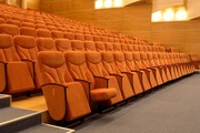 Кресла для театров,  кинозалов,  конференц-залов.