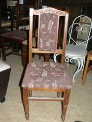 Продам деревянные стулья б/у для кафе,  бара,  ресторана