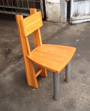 Распродажа деревянных стульев