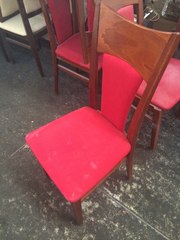  Продам мягкие красивые  стулья б/у  для кафе ресторанов 
